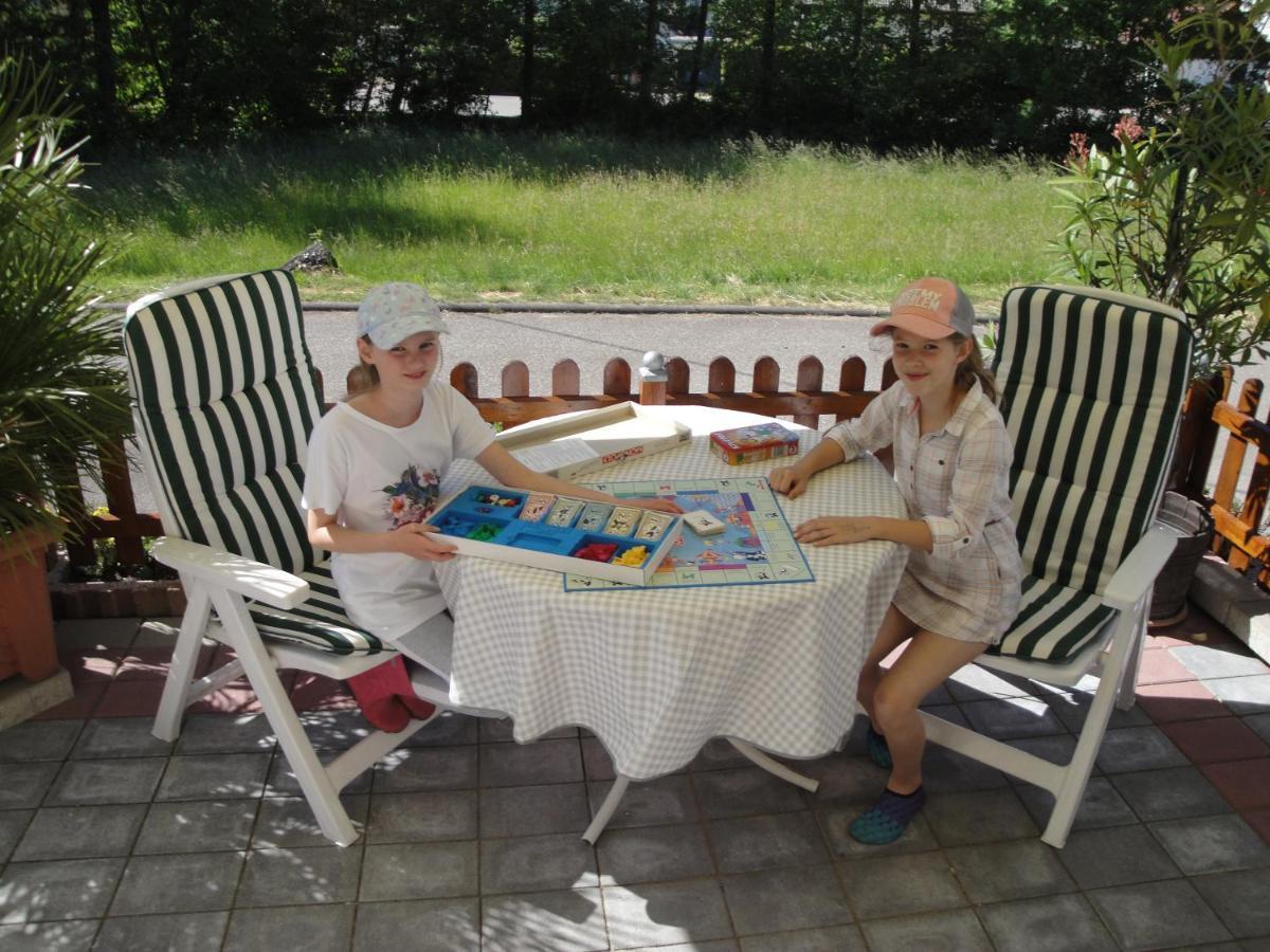 Spatzennest Heiligkreuzsteinach Buitenkant foto